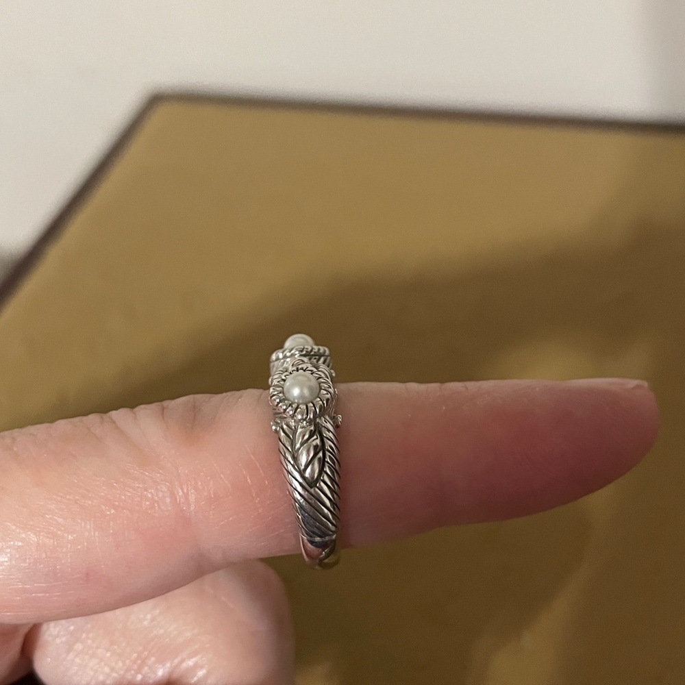 Judith Ripka SS pearl ring - Picture 4 of 7